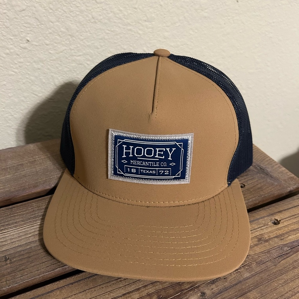 Hooey “Doc” Tan & Navy Trucker Hat